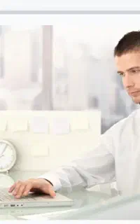 منشی مسافرخانه