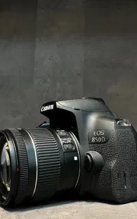 دوربین کنون 850D با لنز کیت مشابه نو