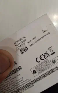HONOR 90