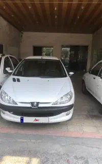 ۲۰۶ تیپ۳ مدل ۹۴ سفید فوق العاده تمیز یک سال بیمه