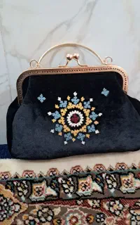 کیف سوزندوزی پلیوار
