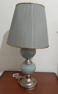 آباژور رومیزی