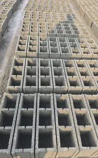 استخدام راننده نیسان به همراه بارگیری و تخلیه بار