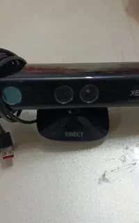 (XBOX 360) KINECT