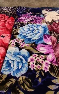 پتو ضخیم گل برجسته