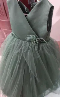 پیراهن دخترانه