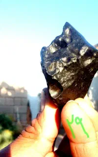 شهابسنگ بینظیر عجیب زیبا ترسناک