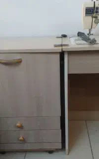 چرخ خیاطی ژانومه و میز