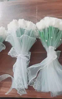 دسته گل لاله خارجی
