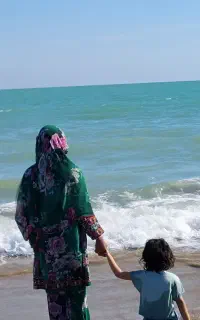 فروشنده برای شیرینی فروشی