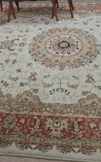 فرش ۱۲ متری ۷۰۰ شانه کاشان