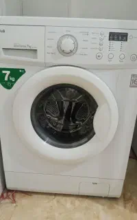 لباسشویی در حد نو جم