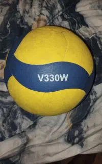 توپ والیبال