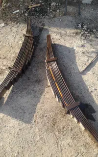 دو دست فنر تریلی