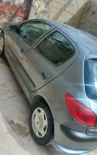 ۲۰۶ مدل ۸۵