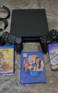 کنسول بازی ps4 slim دو دسته