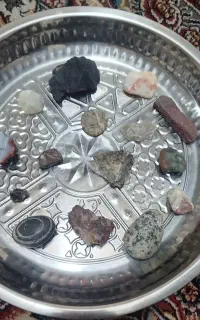 چند عدد سنگ قدیمی با ارزش