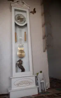 ساعت  ایستاده