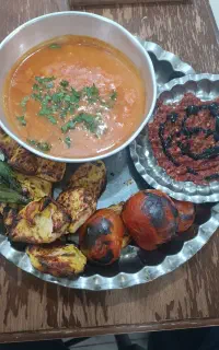 نیازمند کارورزی در رستوران و آموزش حرفه ای آشپزی