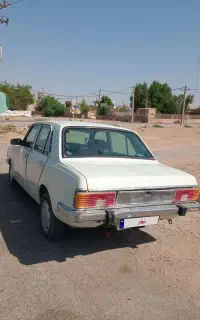 پیکان سواری مدل ۸۳