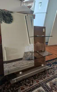 آینه دستشویی
