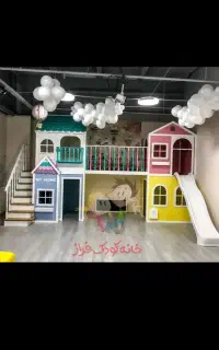 چند نفر خانم برای کار در شهربازی هانی لند