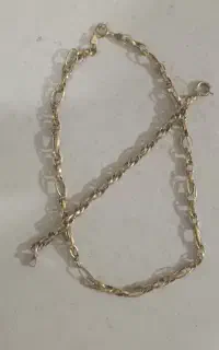 گردنبند و دستبند