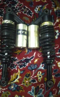 کمک فنر عقب