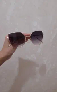 عینک زنانه