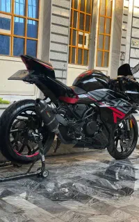 کی وی ۲۵۰ریس