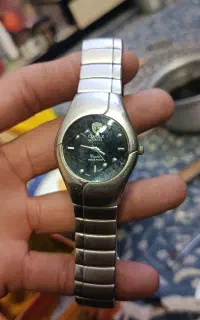 ساعت اوماکس