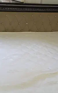 تخت 2نفره سالم وبدون عیب
