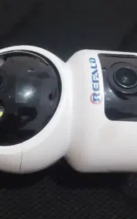 دوربین ربات نگهبان و سخنگو