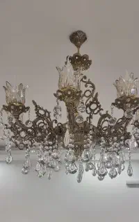 لوستر ۸ شاخه برنجی کریستالی