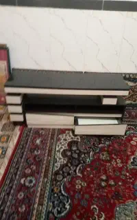 میزتلویزیون،ساعت،آینه و تابلو