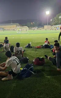 نیازمند به مربی فوتبال