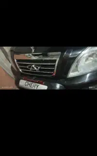 جلو پنجره ام وی ام ایکس 33
