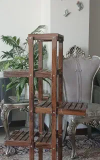 استند گلدان