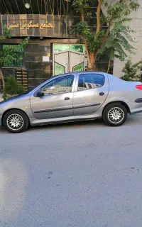 206 مدل 85 در حد شاسی پلمپ