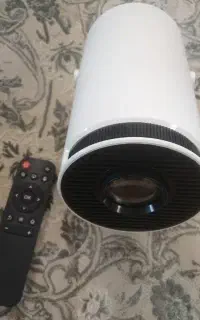 ویدیو پروژکتور اچ وای ۳۰۰ اصل