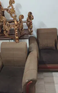 مبل هفت نفره با میز عسلی