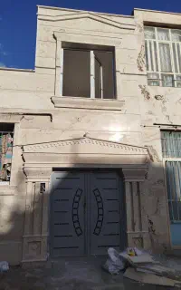کاشی کار. سنگ کار. موزاییک سیمانکار و غیره..