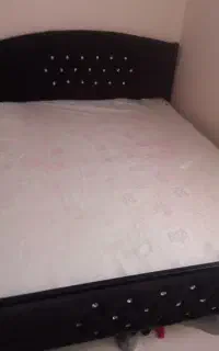 تخت خواب دو نفر در حد نو فلز