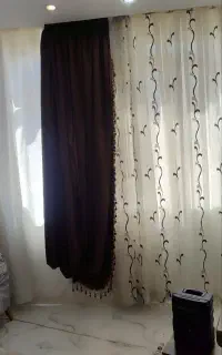 پرده حریر سفید