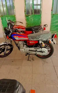 هندا ۱۲۵