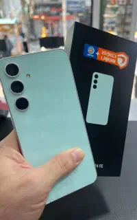 سامسونگ s24fe در حد اکبند
