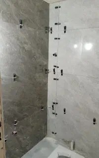 کاشی کار کاشیکار سرامیک کار گچ کار اسلب  کاشی کاری
