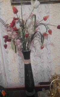 گل وگلدان