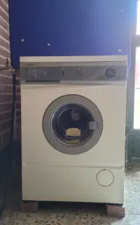 لباس شویی ارج