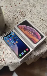 آیفون XS در حد نو
